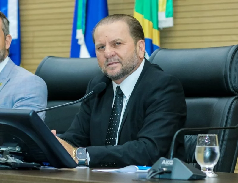 Cirone defende valorização salarial de servidores da Emater