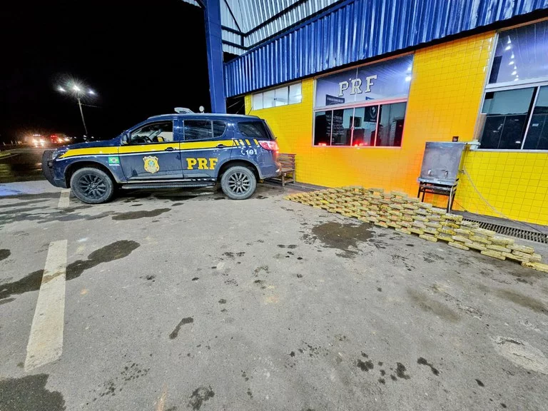 PRF em Rondônia apreende mais de 150 kg de drogas no intervalo de 2 horas