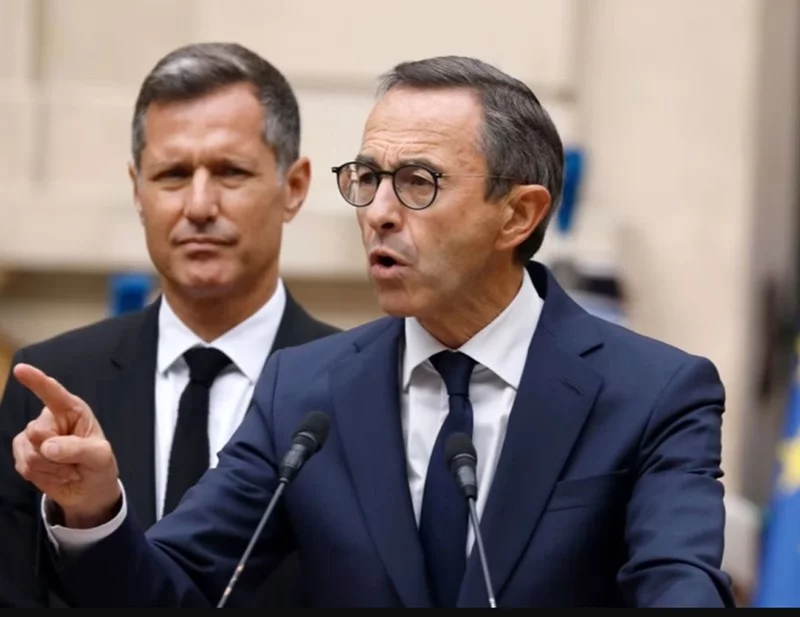 Brasil aparece pela 1ª vez no topo de ranking de deportados da França