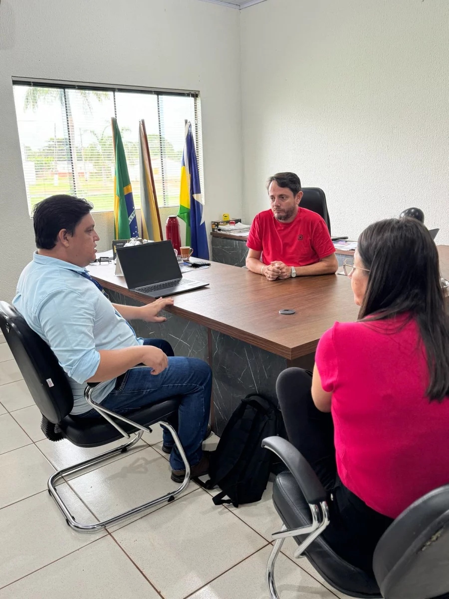 Sistema OCB/RO e Prefeitura de Castanheiras discutem parceria para o projeto RondoCoop Agro