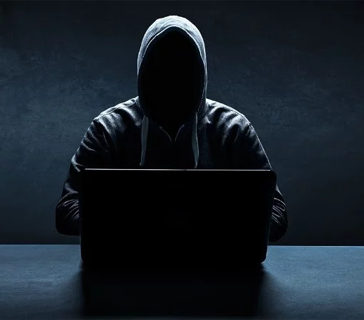 MPRO obtém sentença inédita com pena de quase 18 anos por estupro virtual